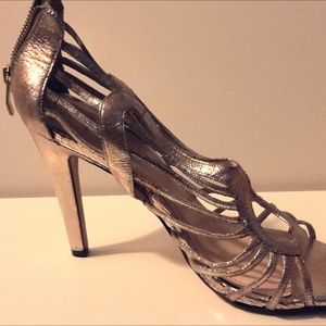 Vince Camuto 10 Mix Metallic Heels